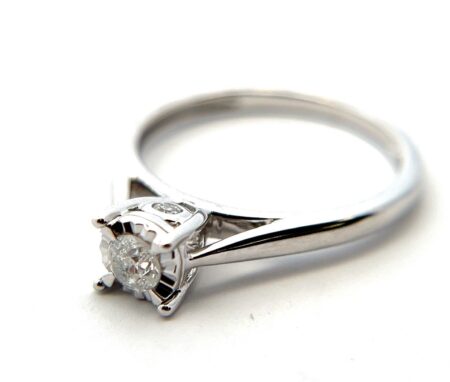 ForeverBride 10k White Gold & 1/4 CTW Natural Diamond Ring Size: 7.25