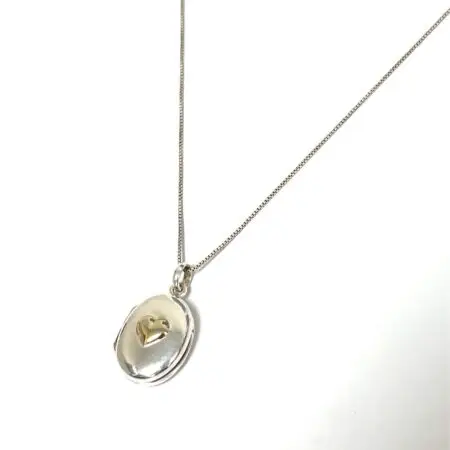 18” Sterling Silver “True Friend” Embossed Heart Locket Necklace 4.3g