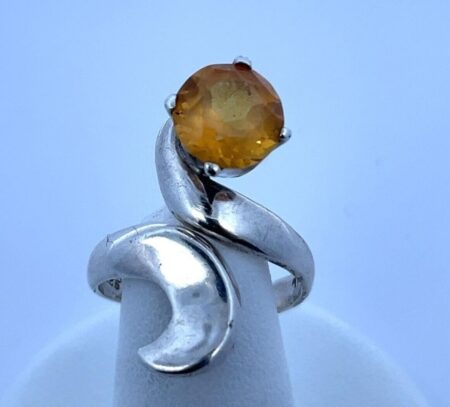 Sterling Silver Size-9 Bypass Ring w/ Yellow Sapphire Solitaire Stone - 5.6g
